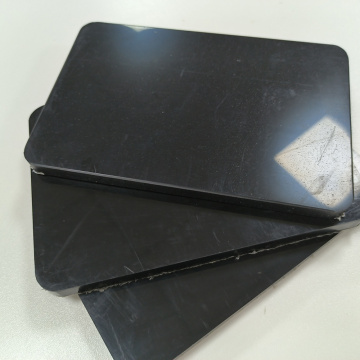 Kuleylka xoogagga barafka ee Black PP