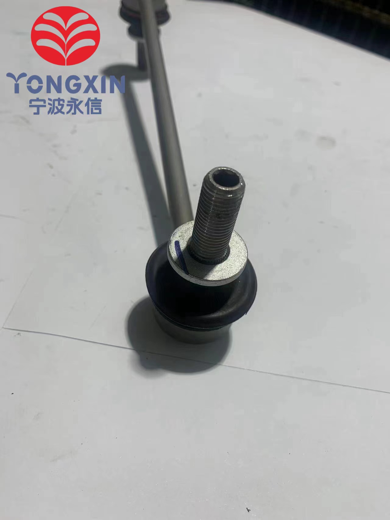 Automobile cast iron tie rod