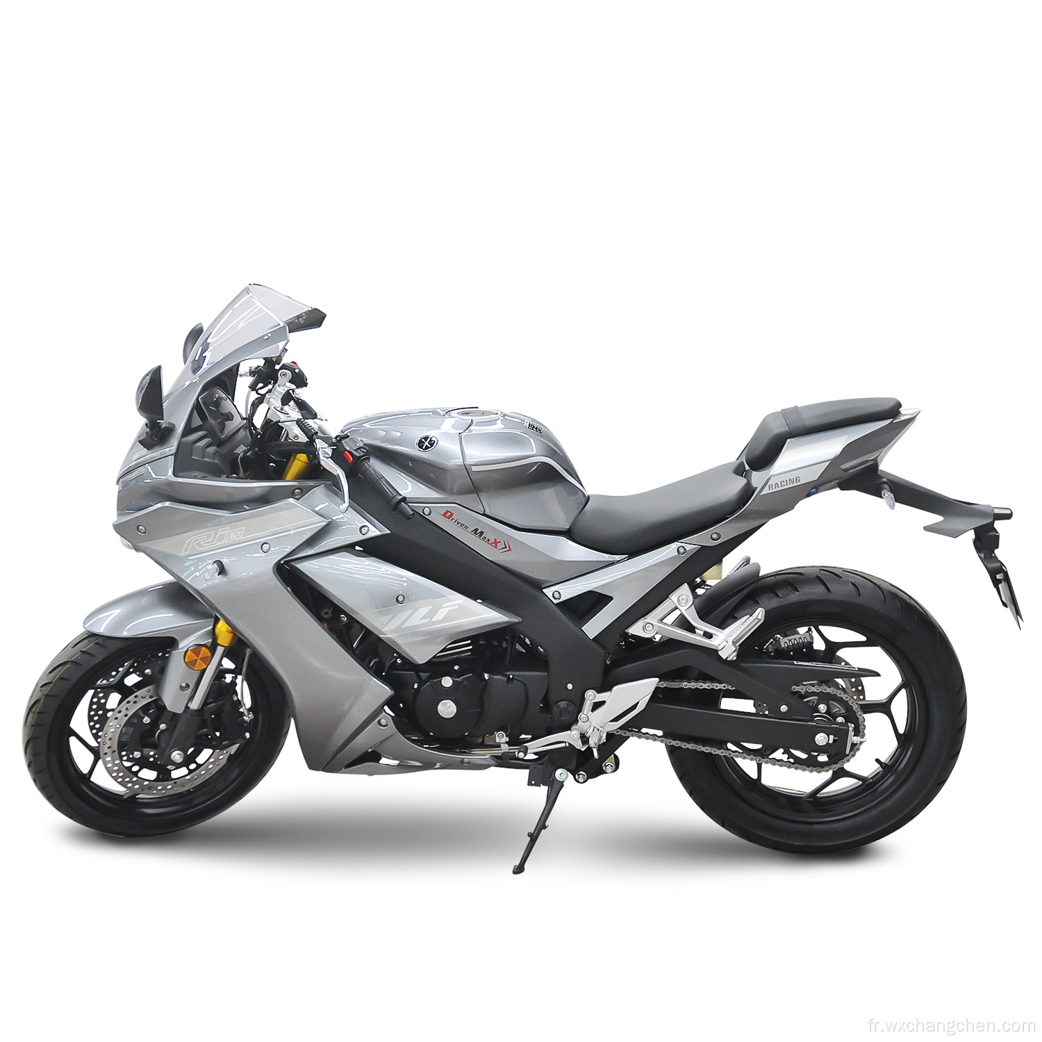 Essence à grande vitesse Nice Sport Racing Motorcycles pour 150cc 200cc 400cc EFI