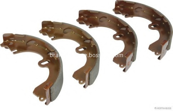 04495-12080 Toyota Sprinter brake shoes