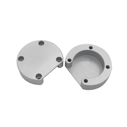 Processing customized manufacturing services