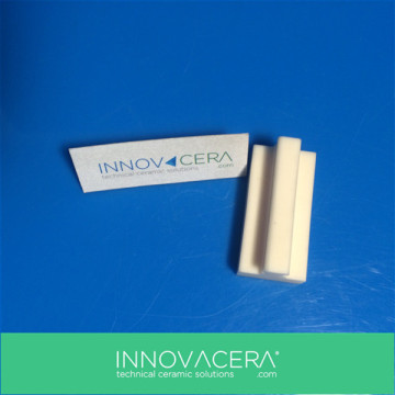 Wear Resistant 95%~99% Alumina Ceramic Block For Machine Process/Innovacera