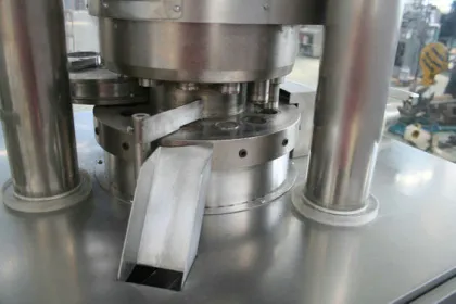 High Performance Mini Tablet Press Machine For Small Scale Production