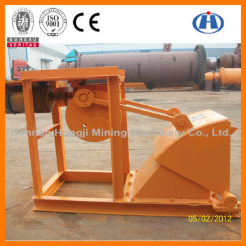 Pendulum Feeder