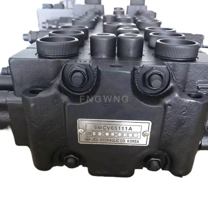 31M8-19110 Hydraulic Main Control Valve For Doosan Daewoo