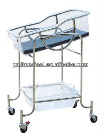 Hospital baby bassinet
