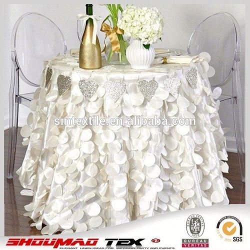 2015 newest handmade embroidery designed taffeta petal wedding tablecloth