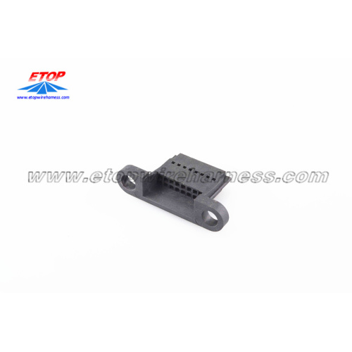 Conector moldeado TYCO local