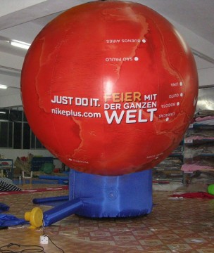 Round ground inflatable balloon