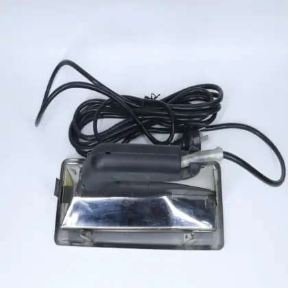 Carpet Installation Tools (Carpet Kicker & Iron)