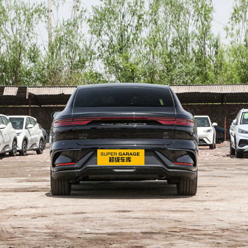 Mașină New Energy: Vehicul electric Sedan cu 4 uși și 5 locuri la promoție