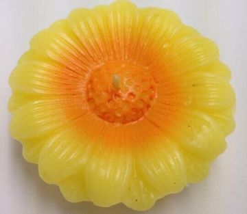Wholesale high quality flower shaped candle