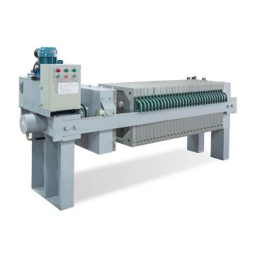 Auto pressure maintaining hydraulic compacting filter press