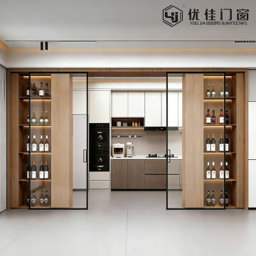 Porta deslizante para armazenamento de vinho com moldura preta
