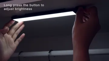 LED Hand scan USB Charge Wardrobe light