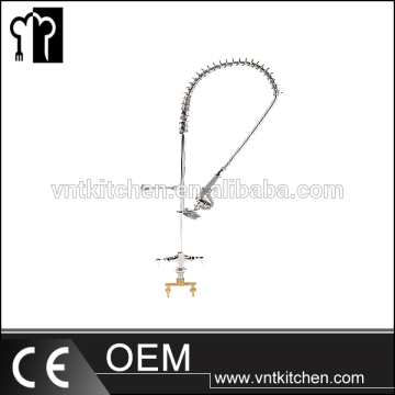 Vòi gắn trên tường VNTK203