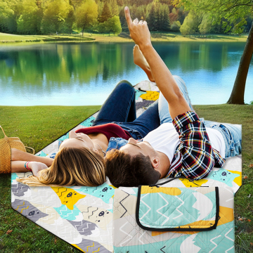 Waterproof Moisture-Proof Padded Camping Picnic Mat for Beach and Outdoors