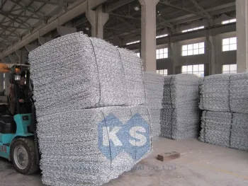 Customized Galvanized, Galfan, Pvc, Pe Hexagonal Wire Mesh Netting For River Bank Protect
