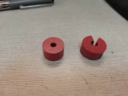 Electronic Universal Testing Machine for Strength Testing