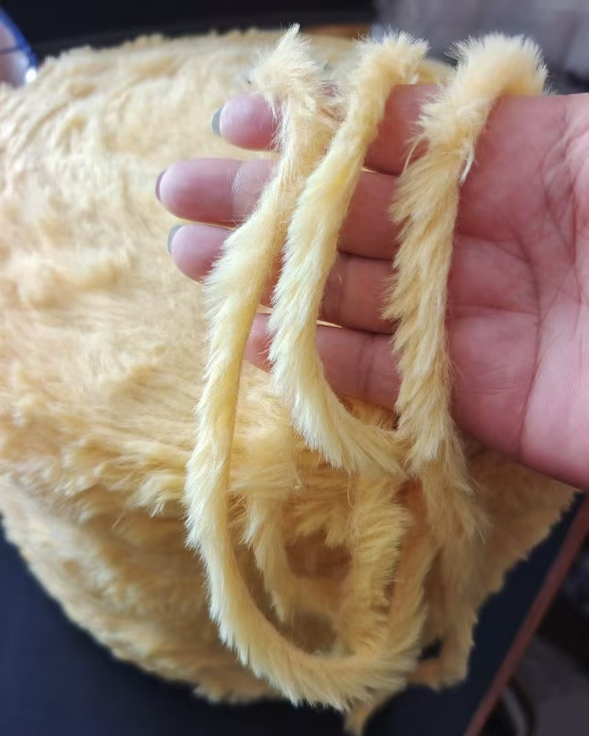fur yarn