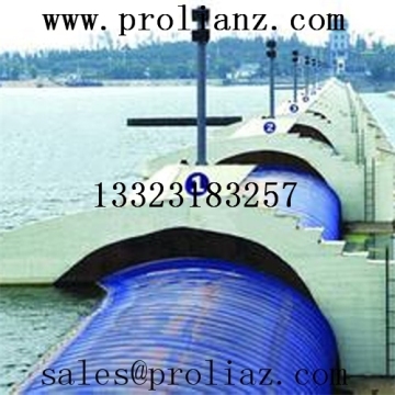 The rubber dam is a new type of hydraulic structure