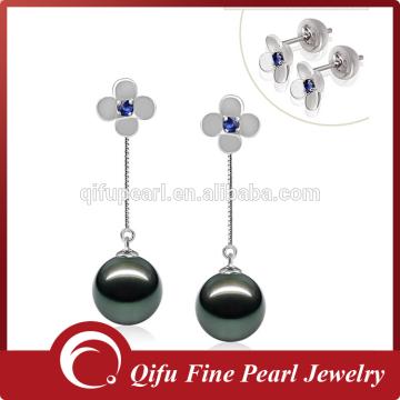 latest Fancy plum blossom 18k solid gold pearl earring jewellery design