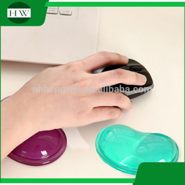 custom promotion ergonomic heart-shaped transparent gel silicone wrist mouse mat pad