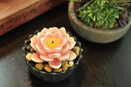 Table Fountain Lotus Blossom