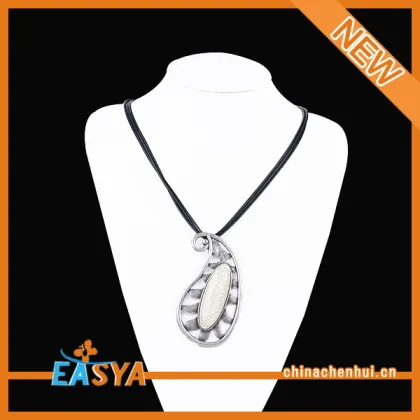 Zara Jewelry Necklace Frozen Chunky Necklace