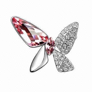Fashionable custom butterfly brooch, made of crystal, OEM orders are accepted