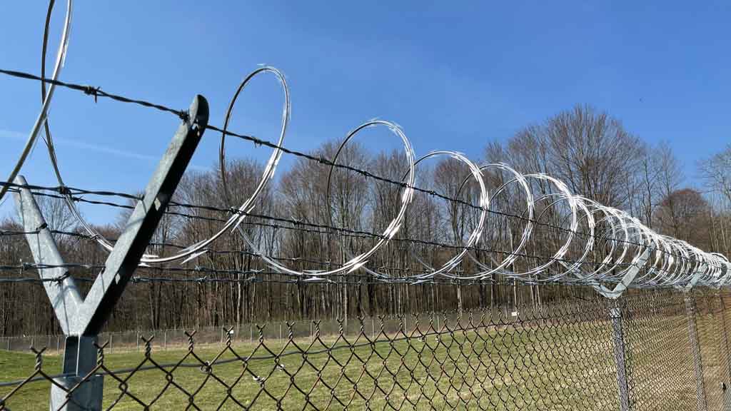 razor wire fence