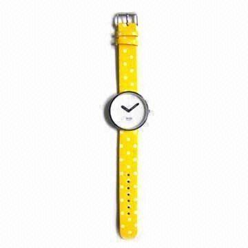 Quartz Watch in Various Designs and Colors, Suitable for Promotional Purposes