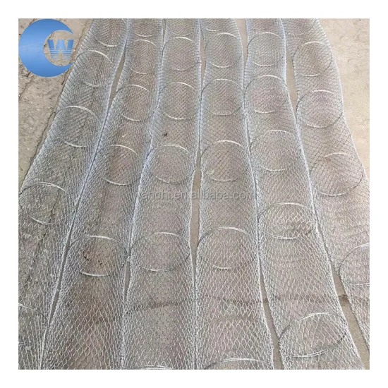 Foldable Hen House: Large Poultry Cage with Nesting Box and Run for Small Animals