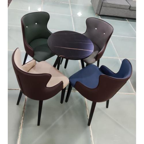 Итальянский светлый роскошный журнальный столик и стулья