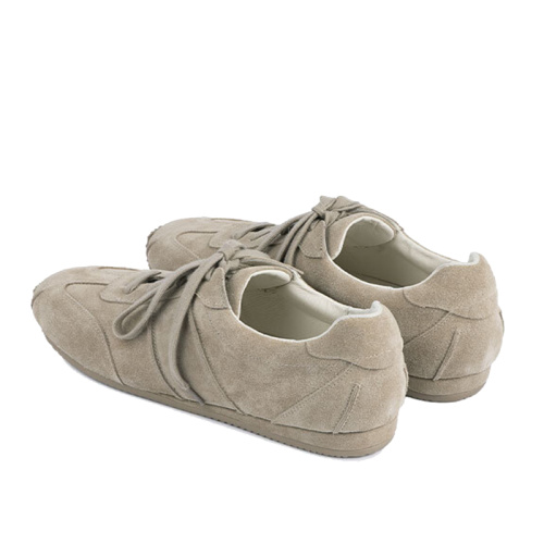 Modern Women's Fashion Sneakers for All Occasions