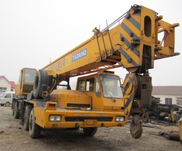 50t used Tadano truck crane TG500E