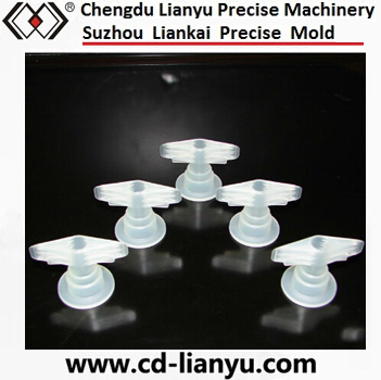 Plastic Infusion Bottle PP Connector Mould