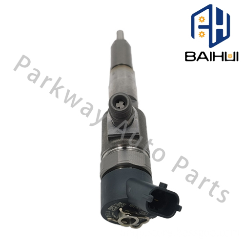 High Quality Diesel Common Rail Fuel Injector 0445110839 for Yuchai Engine DLLA 150P2581
