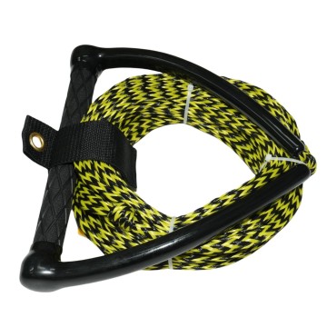 Hooking up a water ski rope