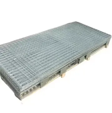 Hot Sale Galvanized Metal Wire Mesh Chicken Cages 4x4 Welded Wire Mesh Panel