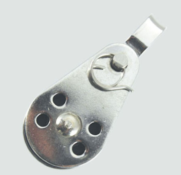 Pulley Block with Removable Pin and Toggle