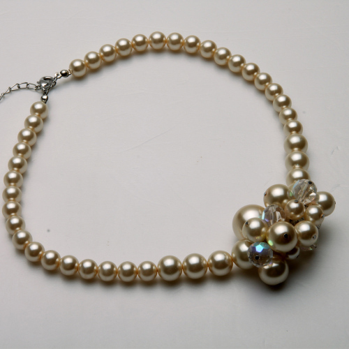 Chunky Fashion Pearl Necklaces