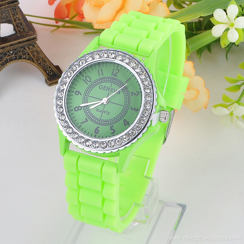 Geneva Quartz Ladies Beautiful Silicone Watches