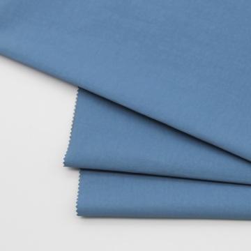 Tissu en nylon recyclé avec laminage pour les vestes en duvet