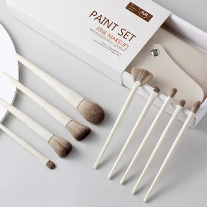 Soft Foundation Blush Eyeshadow Highlight 10-Piece Makeup Brush Set: Your Ultimate Beauty Tool Collection