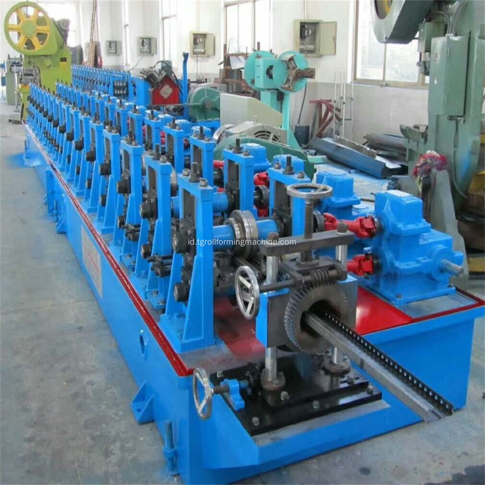 8MF Lemari Listrik Bingkai Roll Forming Machine