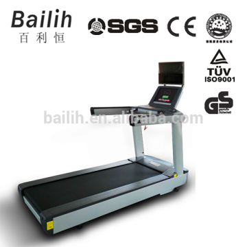 Smooth CE treadmill 482