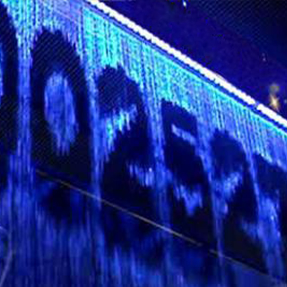 floating water feature