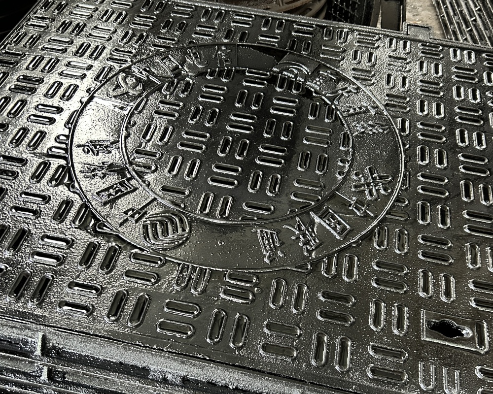 design manhole cover 4