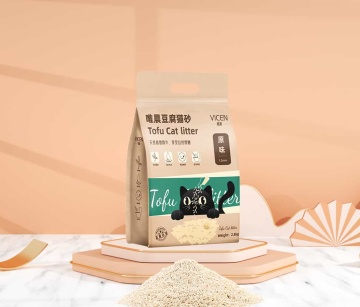 Deluxe Vegan Cat Litter Emitting Subtle Milk Sweetness